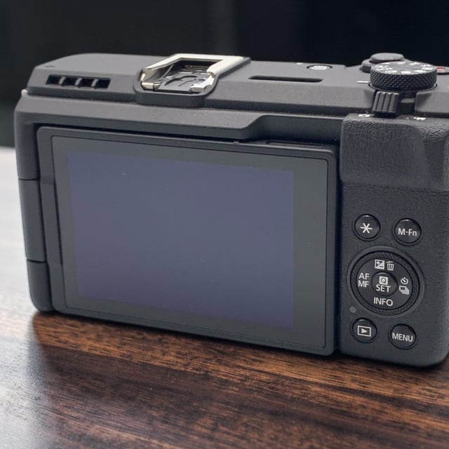 PowerShot V1