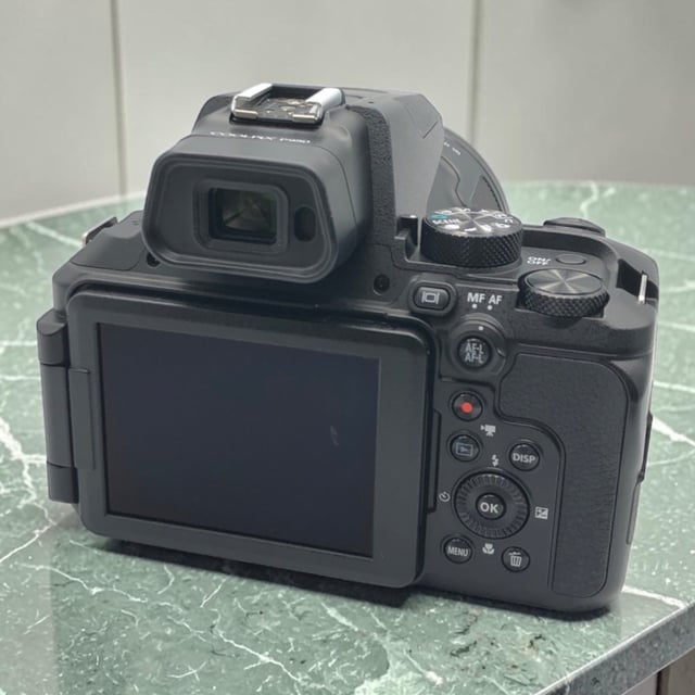 COOLPIX P950