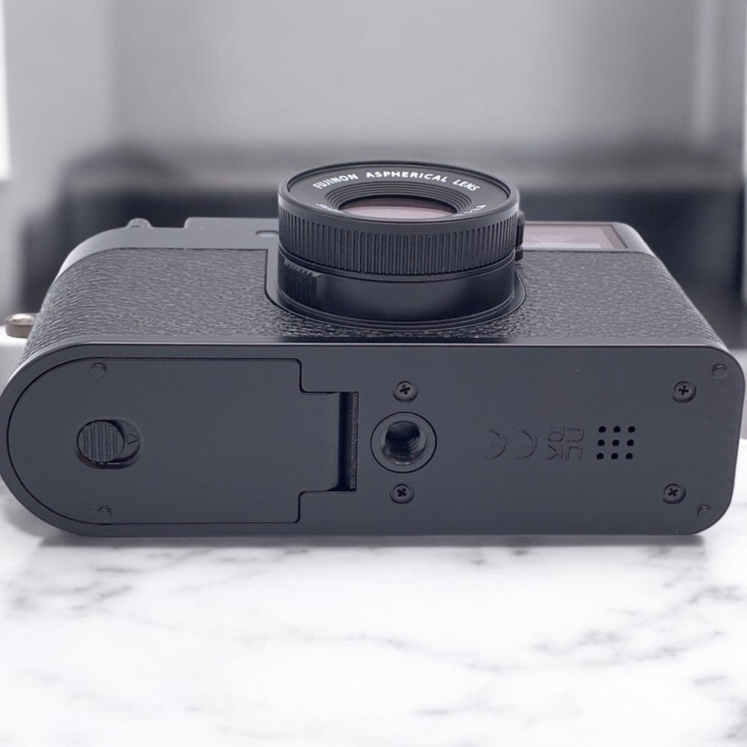 富士フイルム X‑Half(X-HF1) 