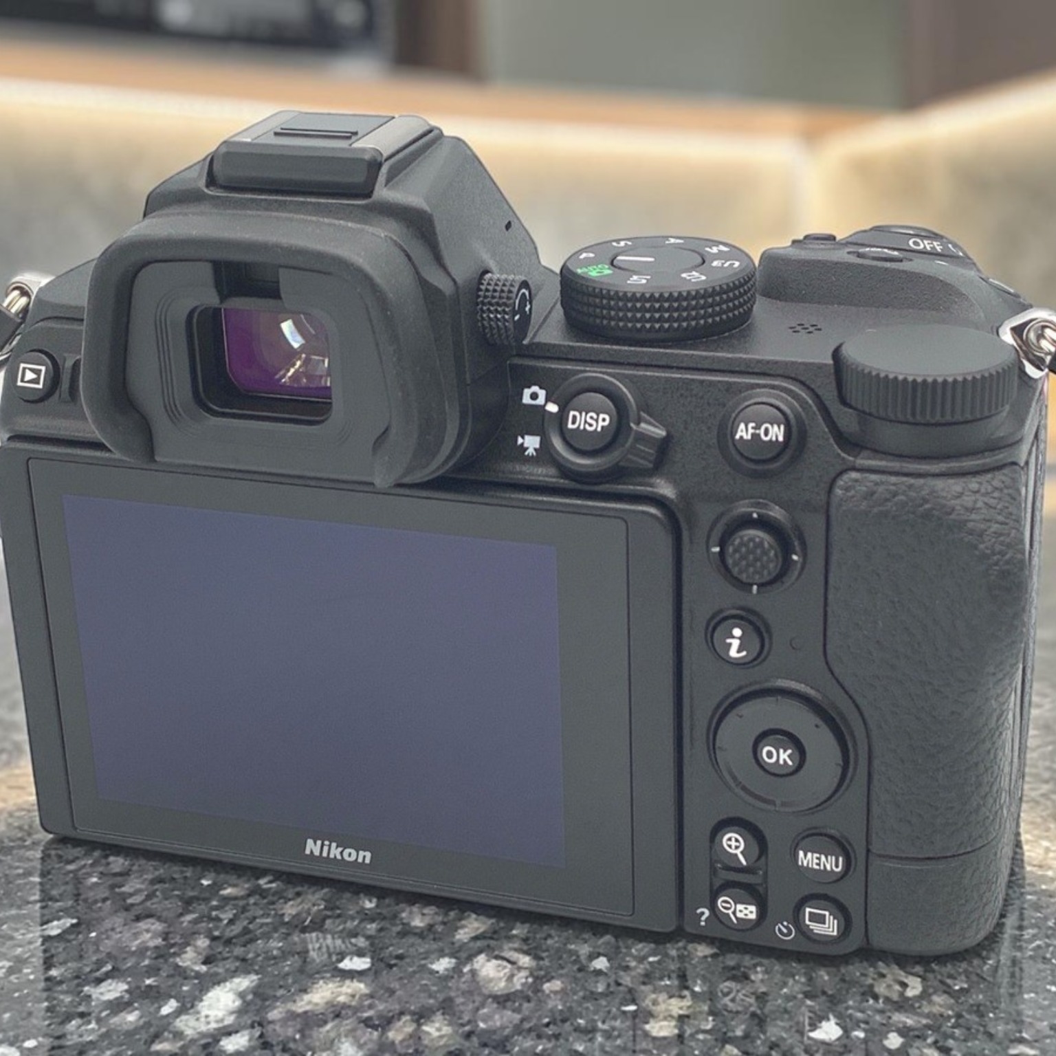 ニコン Z5 ボディの新品/中古の在庫一覧 | みんなのカメラ