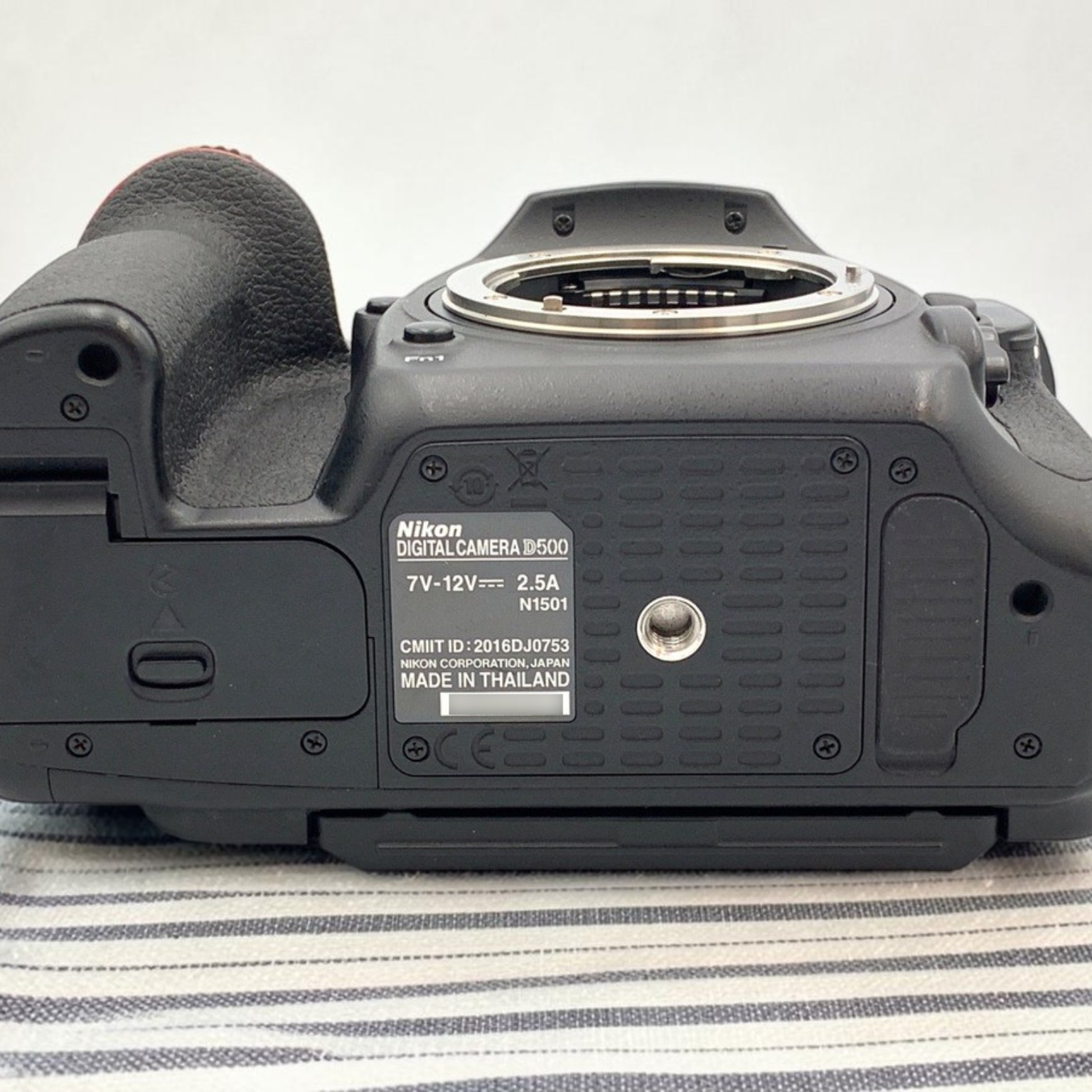 ニコン D500 ボディの中古 (良品)・¥83,330 by ねずら | みんなのカメラ