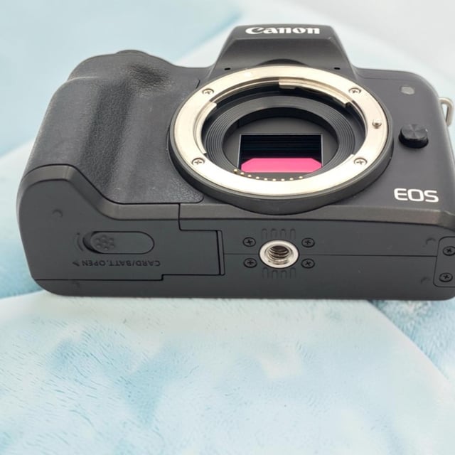 EOS Kiss M ボディ "ブラック"