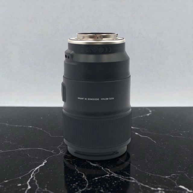 90mm F/2.8 Di III MACRO VXD ソニーE用