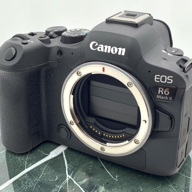 EOS R6 Mark II ボディ