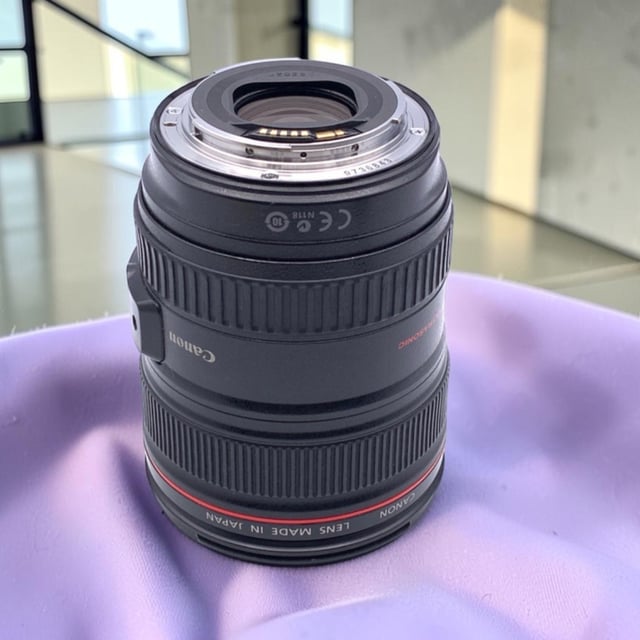 EF 24-105mm F4L IS USM