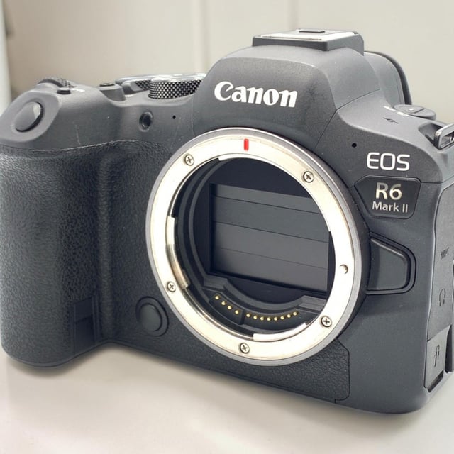 EOS R6 Mark II ボディ