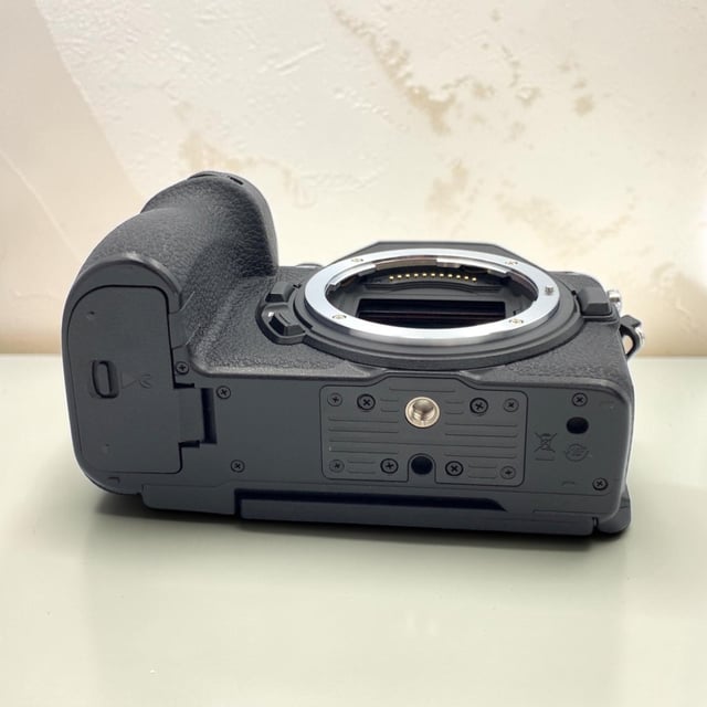 Z5II ボディ