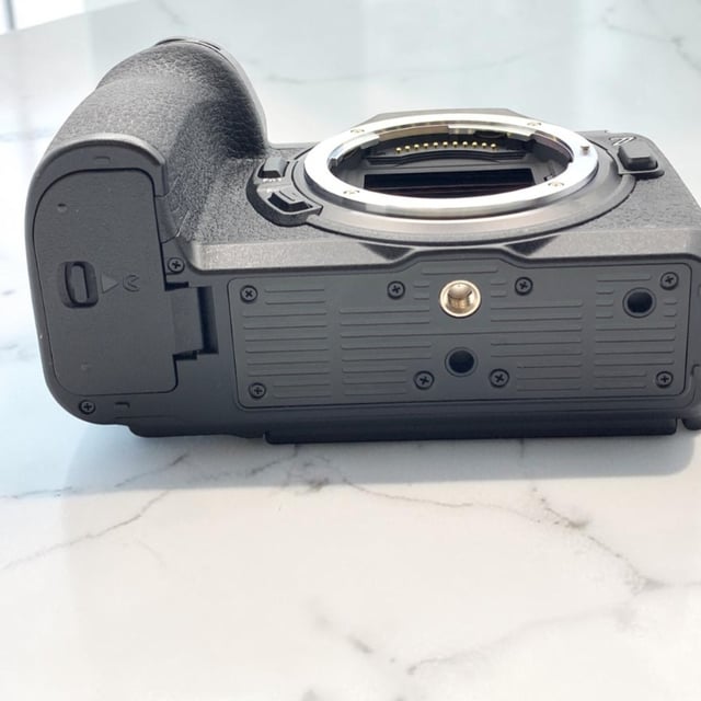 Z6III ボディ