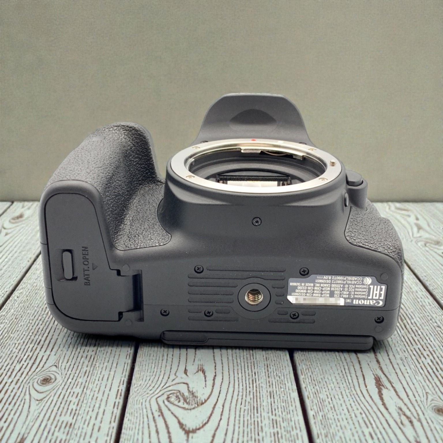 Canon EOS 9000D ボディの中古 (美品)・¥45,350 | みんなのカメラ