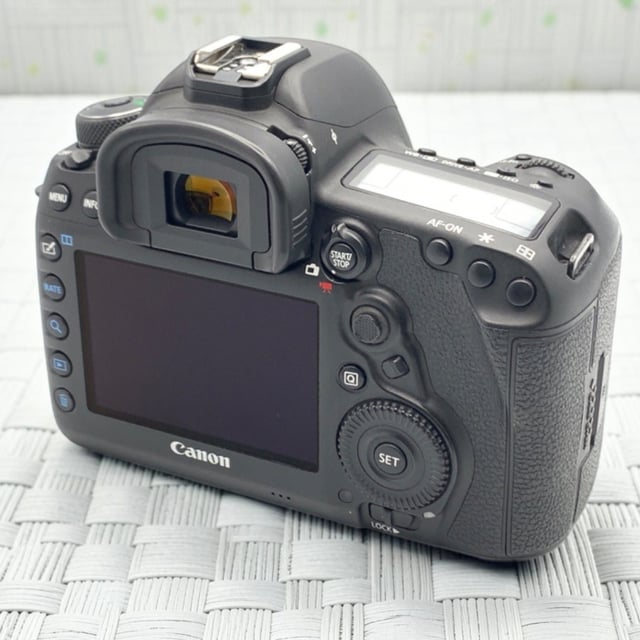 EOS 5D Mark IV ボディ