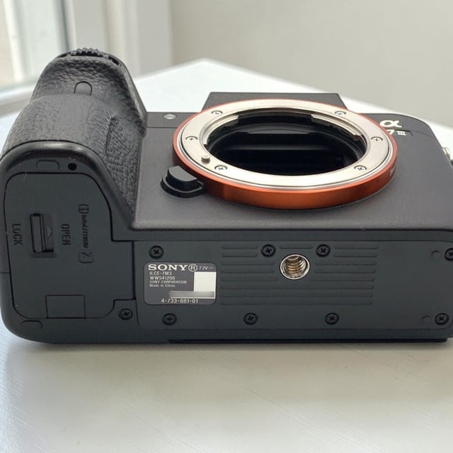 α7 III ILCE-7M3 ボディ