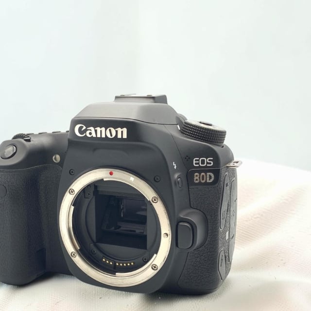 EOS 80D ボディ