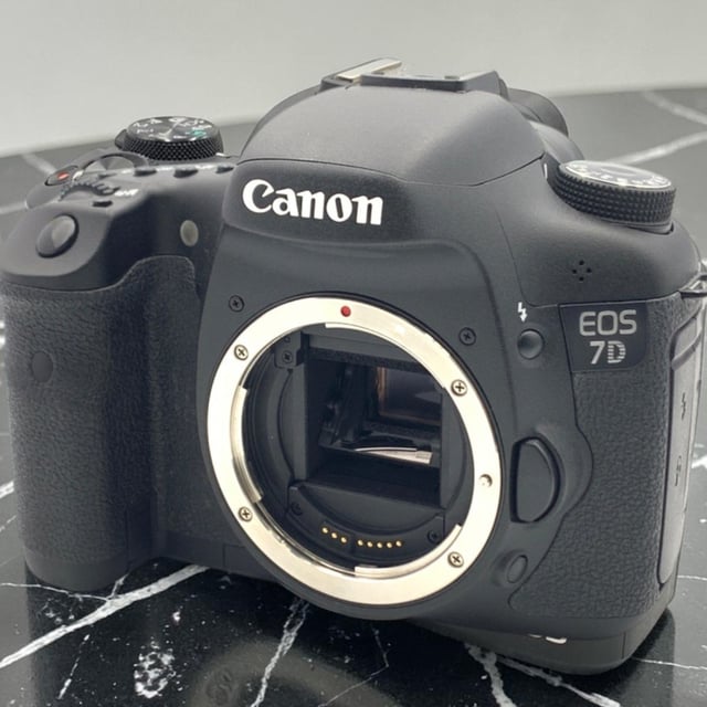 EOS 7D ボディ