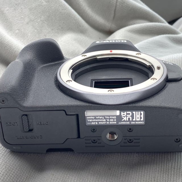 EOS R50 ボディ