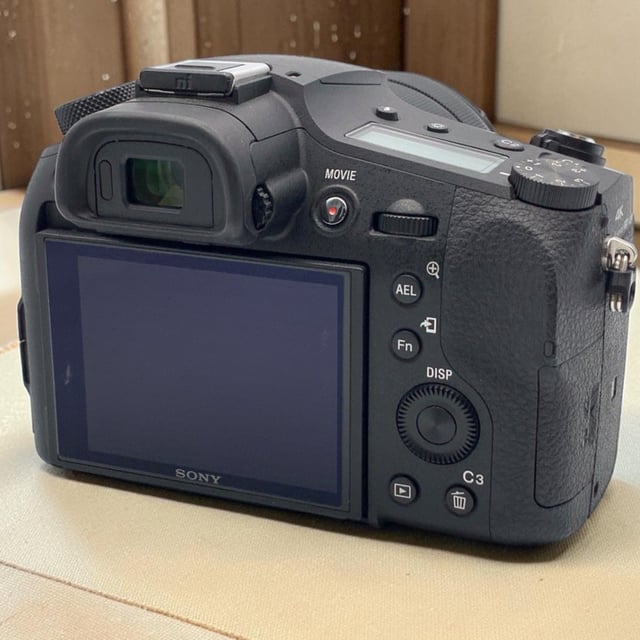 サイバーショット RX10 IV(DSC-RX10M4)