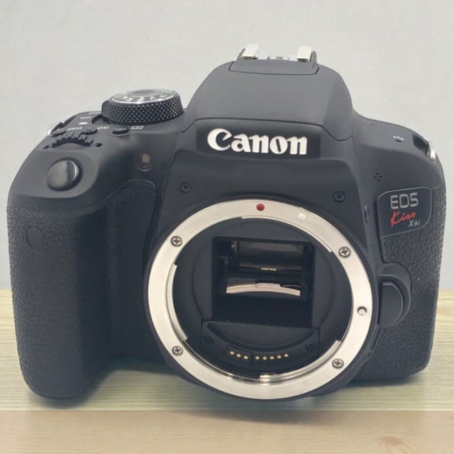 EOS Kiss X9i ボディ