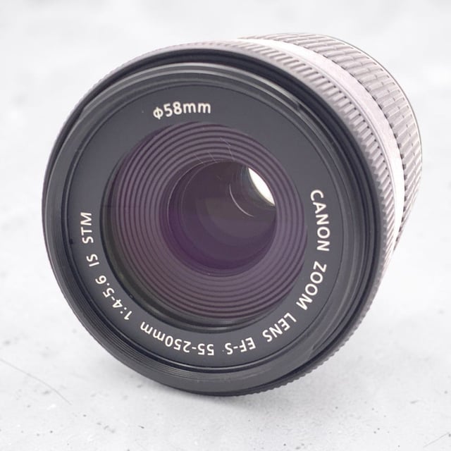 EF-S55-250mm F4-5.6 IS STM