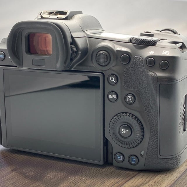 EOS R5 ボディ