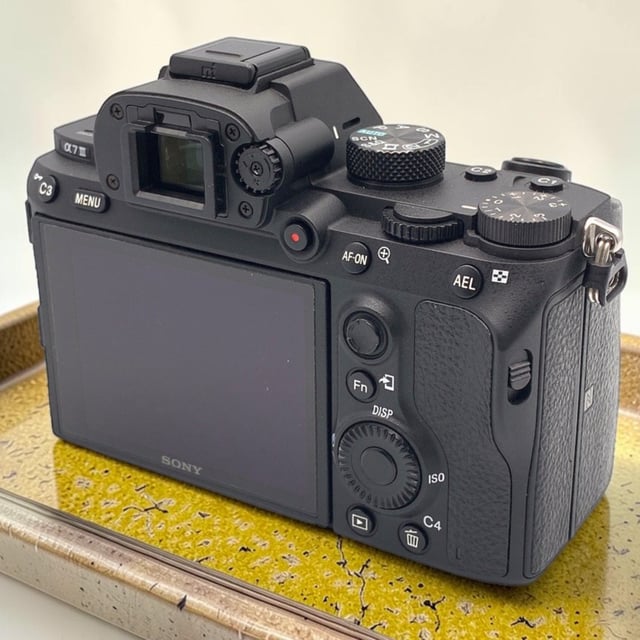 α7 III ILCE-7M3 ボディ