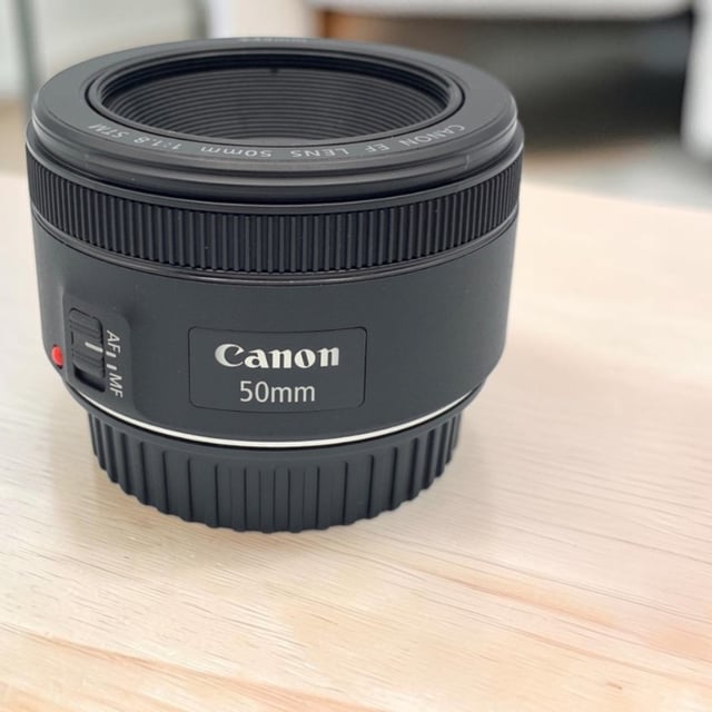 EF 50mm F1.8 STM