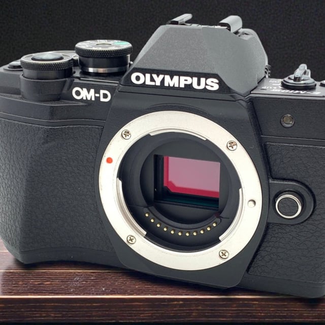 OM-D E-M10 Mark III ボディ