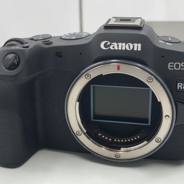 EOS R8 ボディ