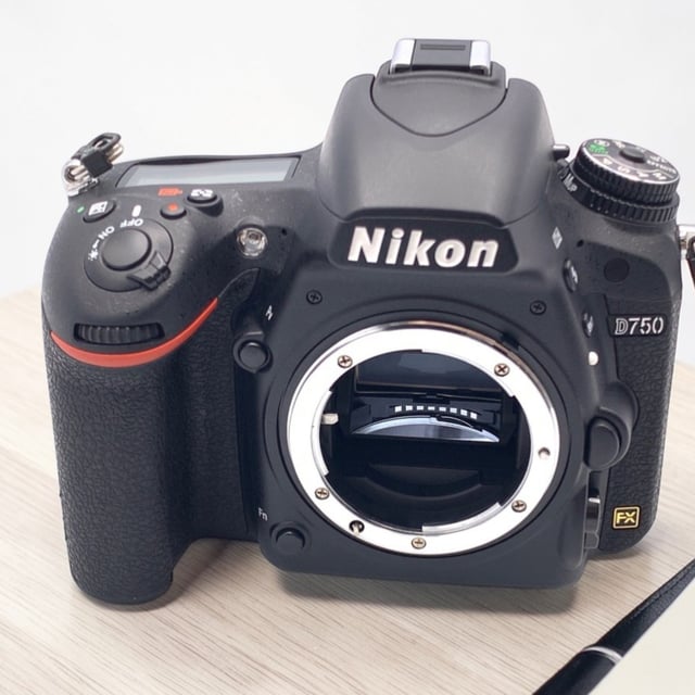 D750 ボディ
