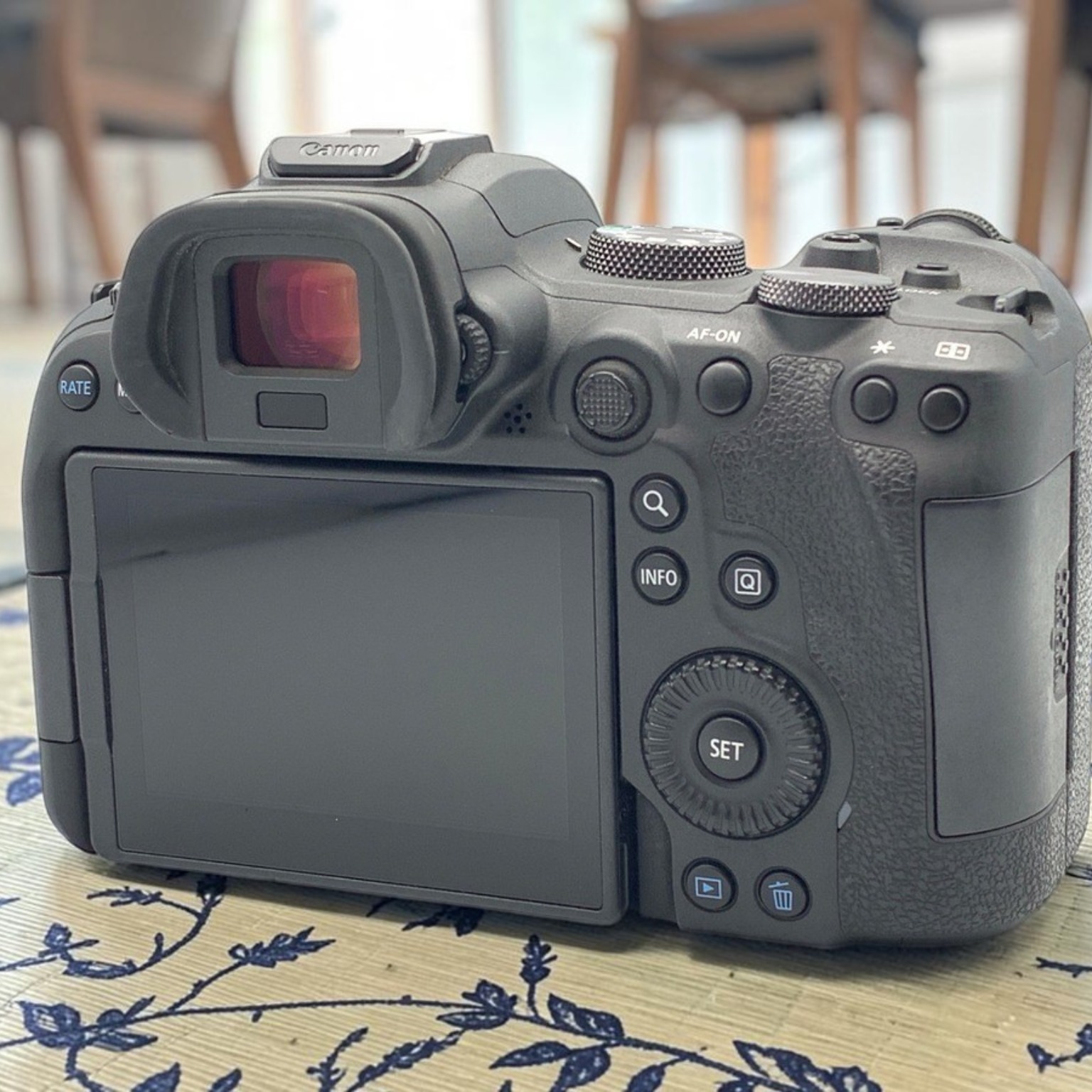 Canon EOS R6 ボディの中古 (良品)・¥148,600 by ひかり窓 | みんなの
