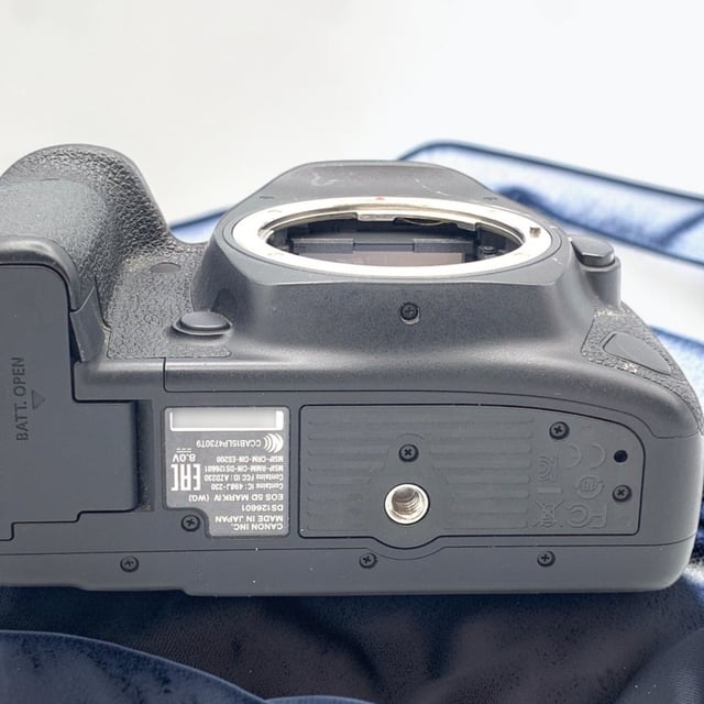 EOS 5D Mark IV ボディ