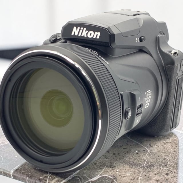 COOLPIX P1100