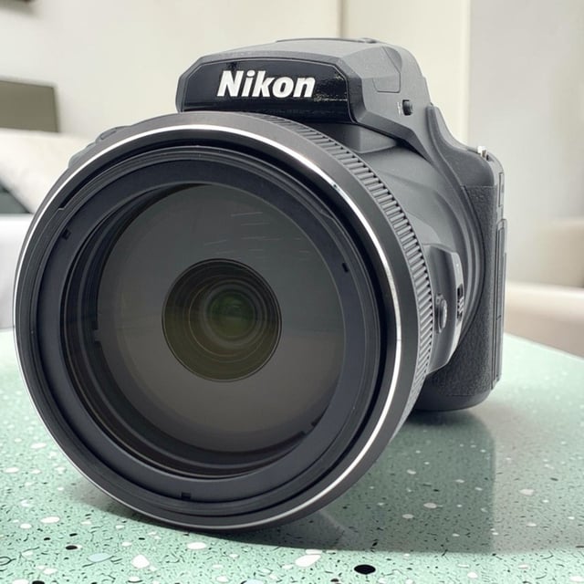 COOLPIX P1000