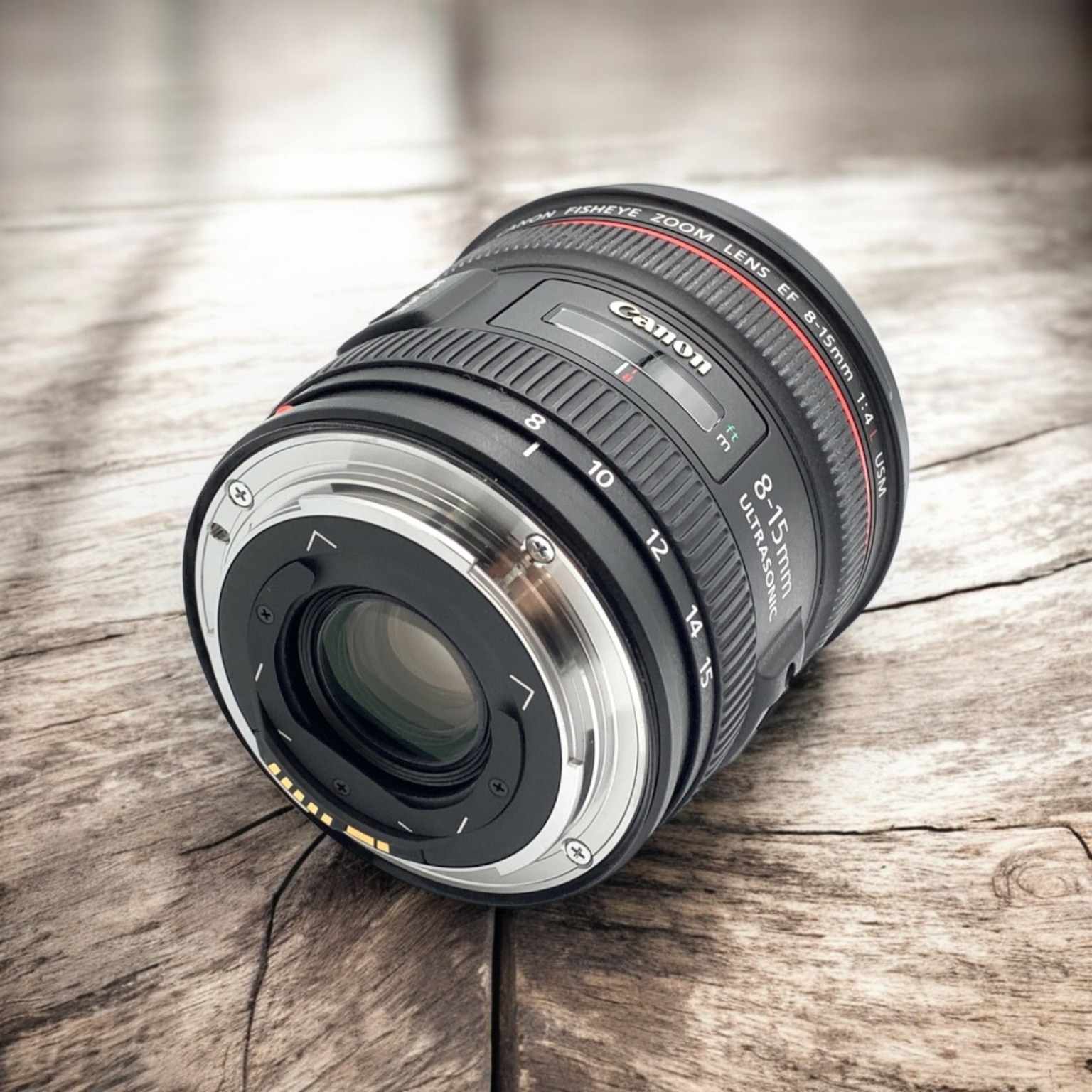 EF 8-15mm F4L フィッシュアイ USMの中古レンズを買うならみんなの