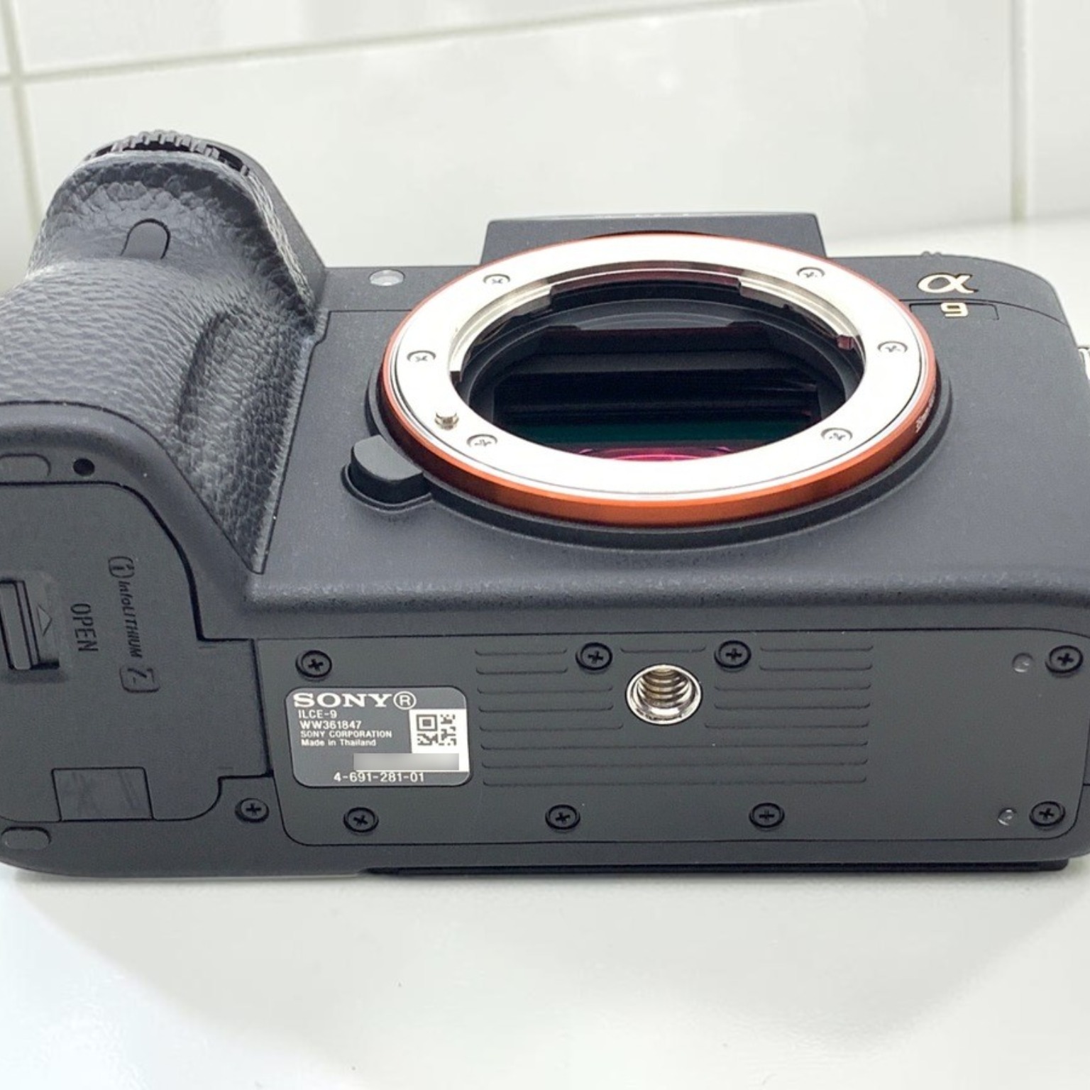 SONY α9 ILCE-9 ボディの中古 (美品)・¥193,680 by れおんる
