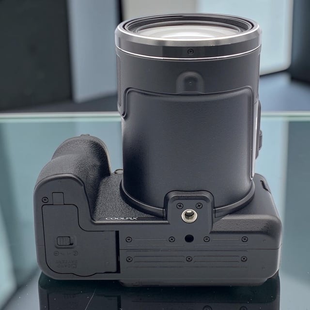 COOLPIX P950