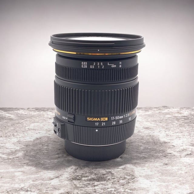 17-50mm F2.8 EX DC OS HSM