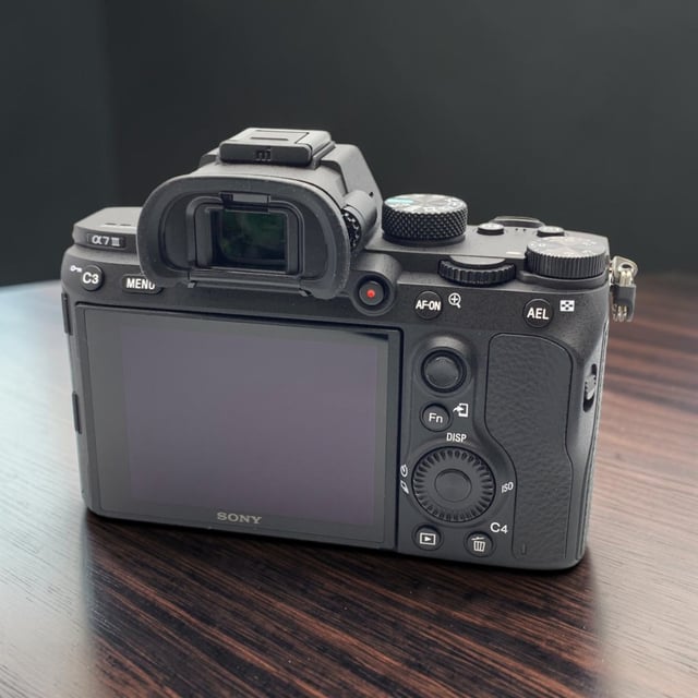 α7 III ILCE-7M3 ボディ