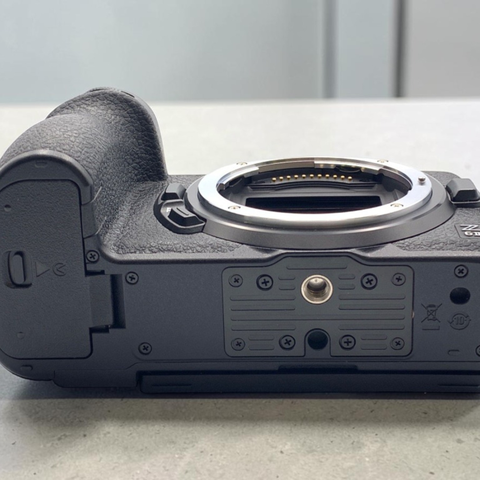 ニコン Z6II ボディの新品/中古の在庫一覧 | みんなのカメラ