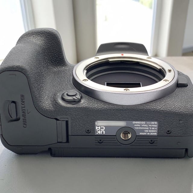 EOS R10 ボディ