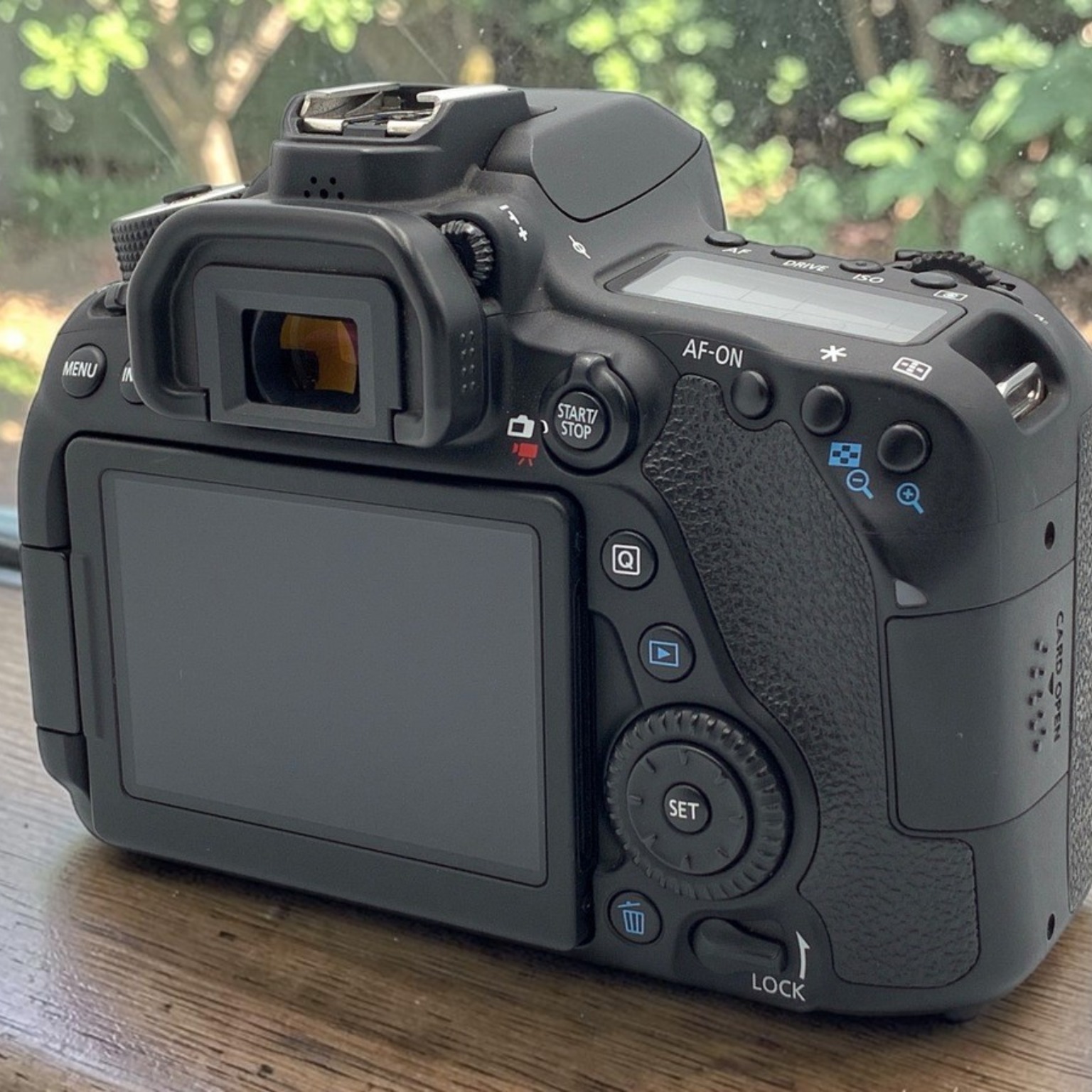 Canon EOS 80D ボディの新品/中古の在庫一覧 | みんなのカメラ