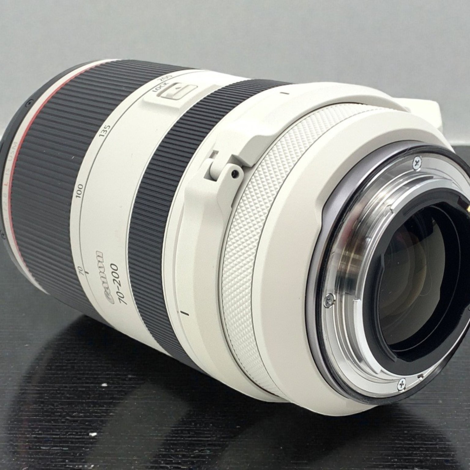 RF 70-200mm F2.8 L IS USMの中古レンズを買うならみんなのカメラ RI