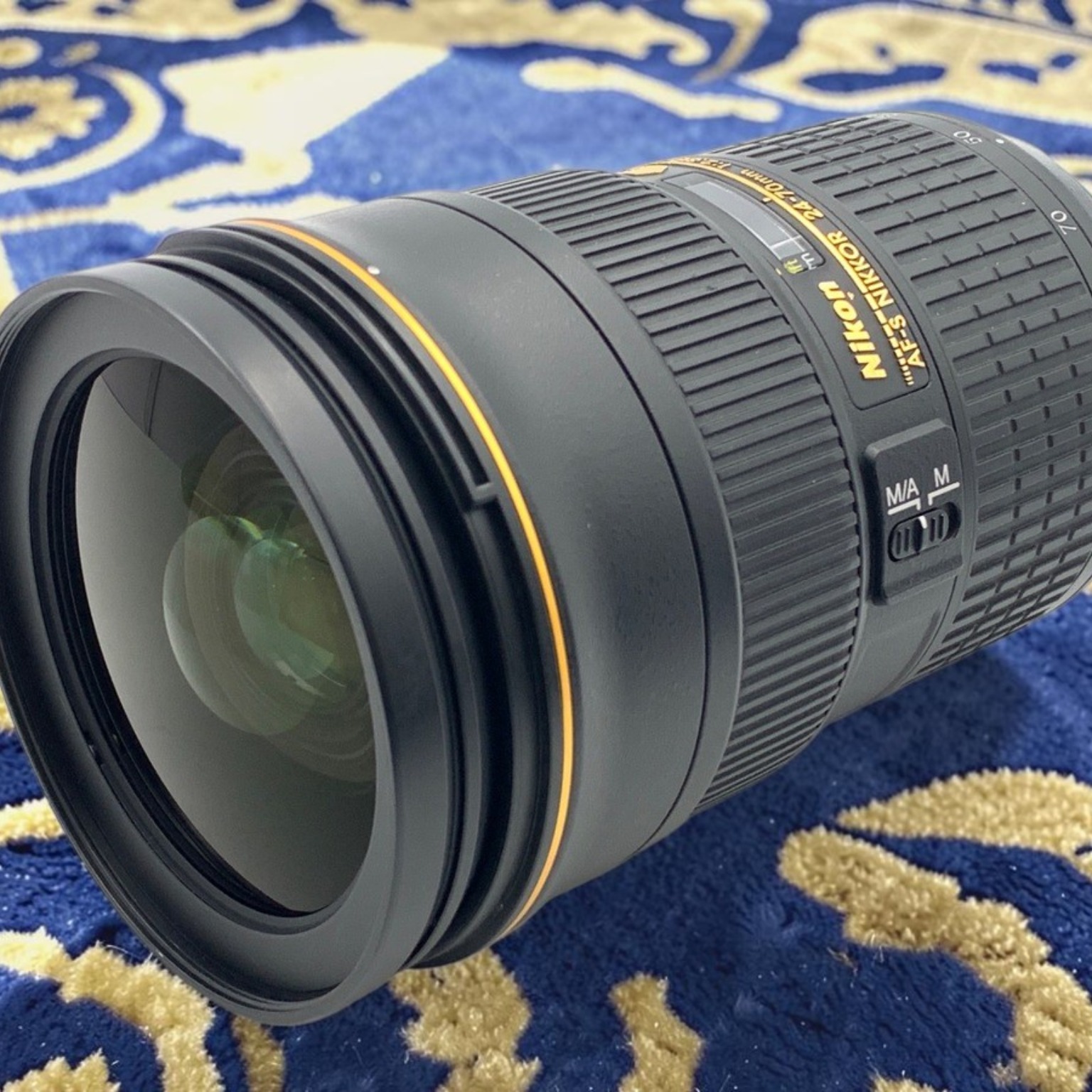 ニコン AF-S NIKKOR 24-70mm f/2.8G EDの中古 (良品)・¥64,440 by