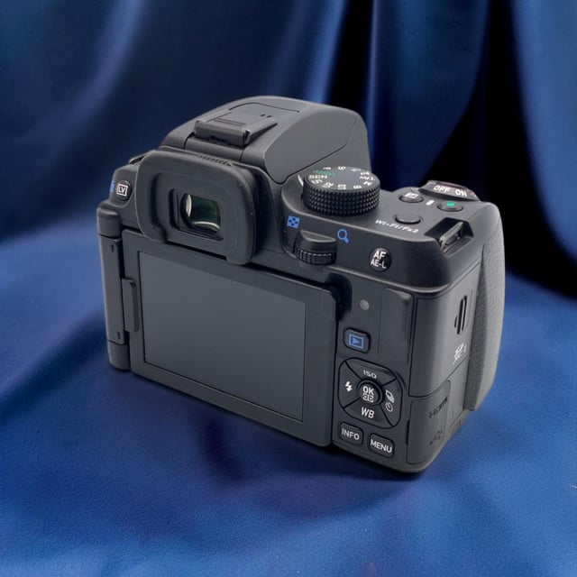 PENTAX K-70 ボディ "ブラック"