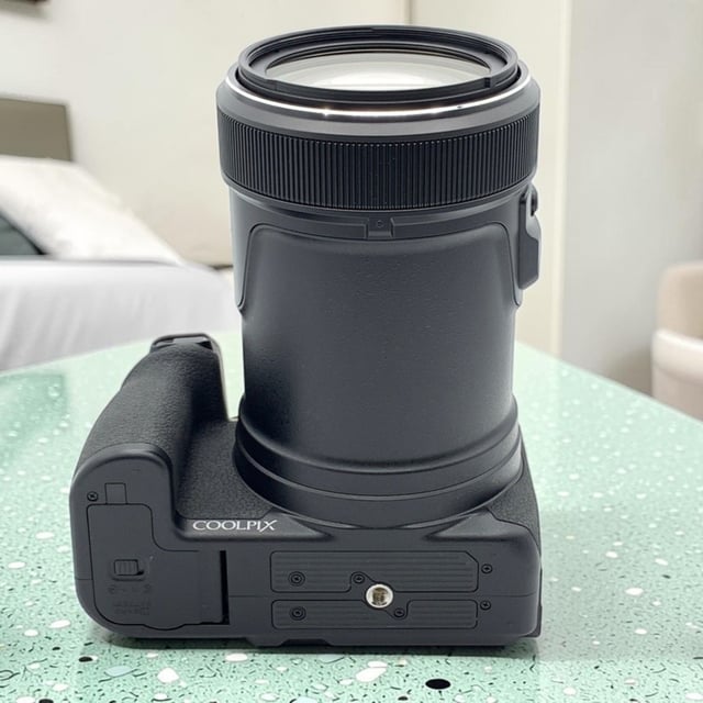 COOLPIX P1000