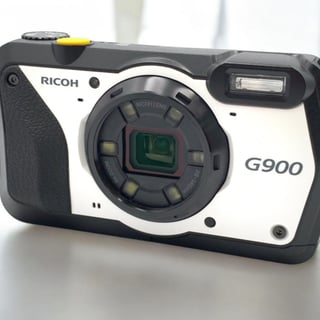 G900