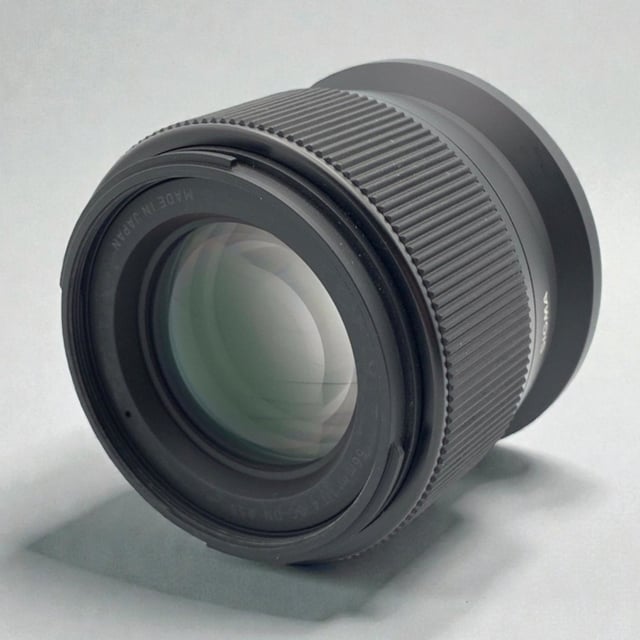 56mm F1.4 DC DN