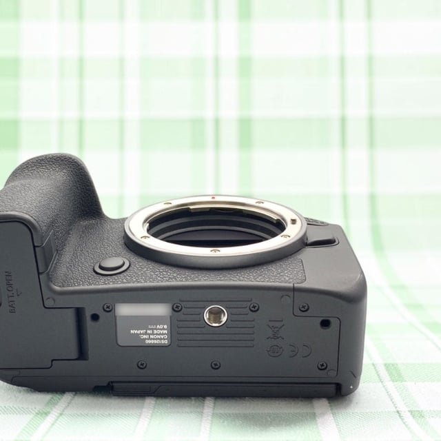 EOS R6 Mark II ボディ