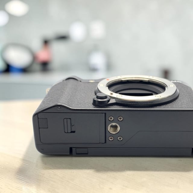 X-M5 ボディ "ブラック"