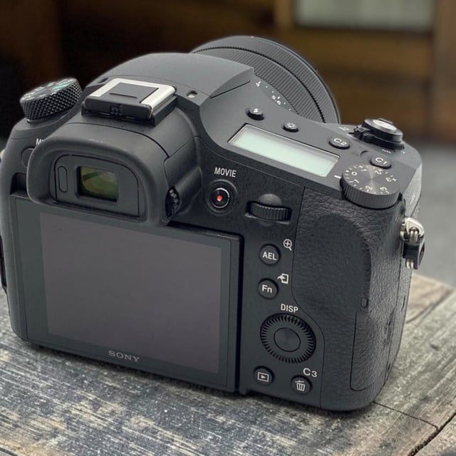 サイバーショット RX10 IV(DSC-RX10M4)