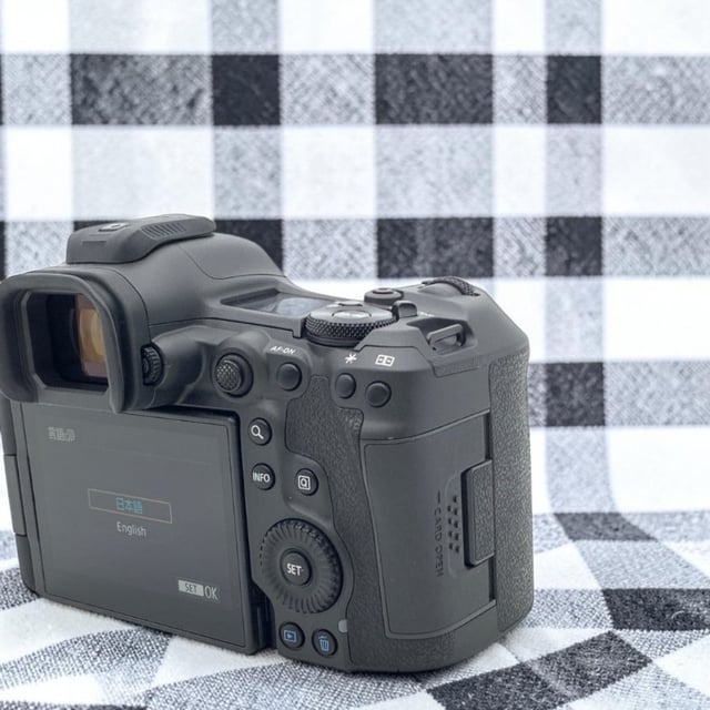 EOS R5 Mark II ボディ