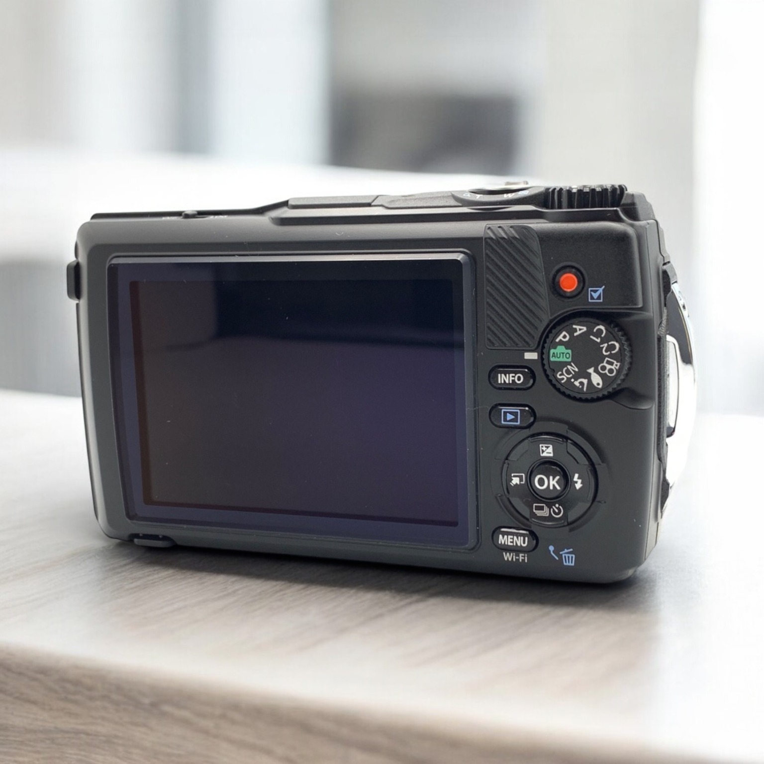 OM SYSTEM Tough TG-7 